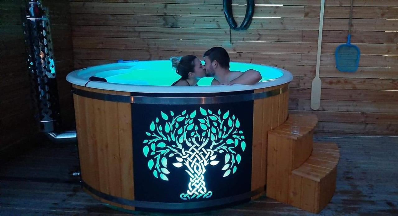 Au Chalet Bain Nordique Neuf Independant Calme Assure Haselbourg Exterior foto